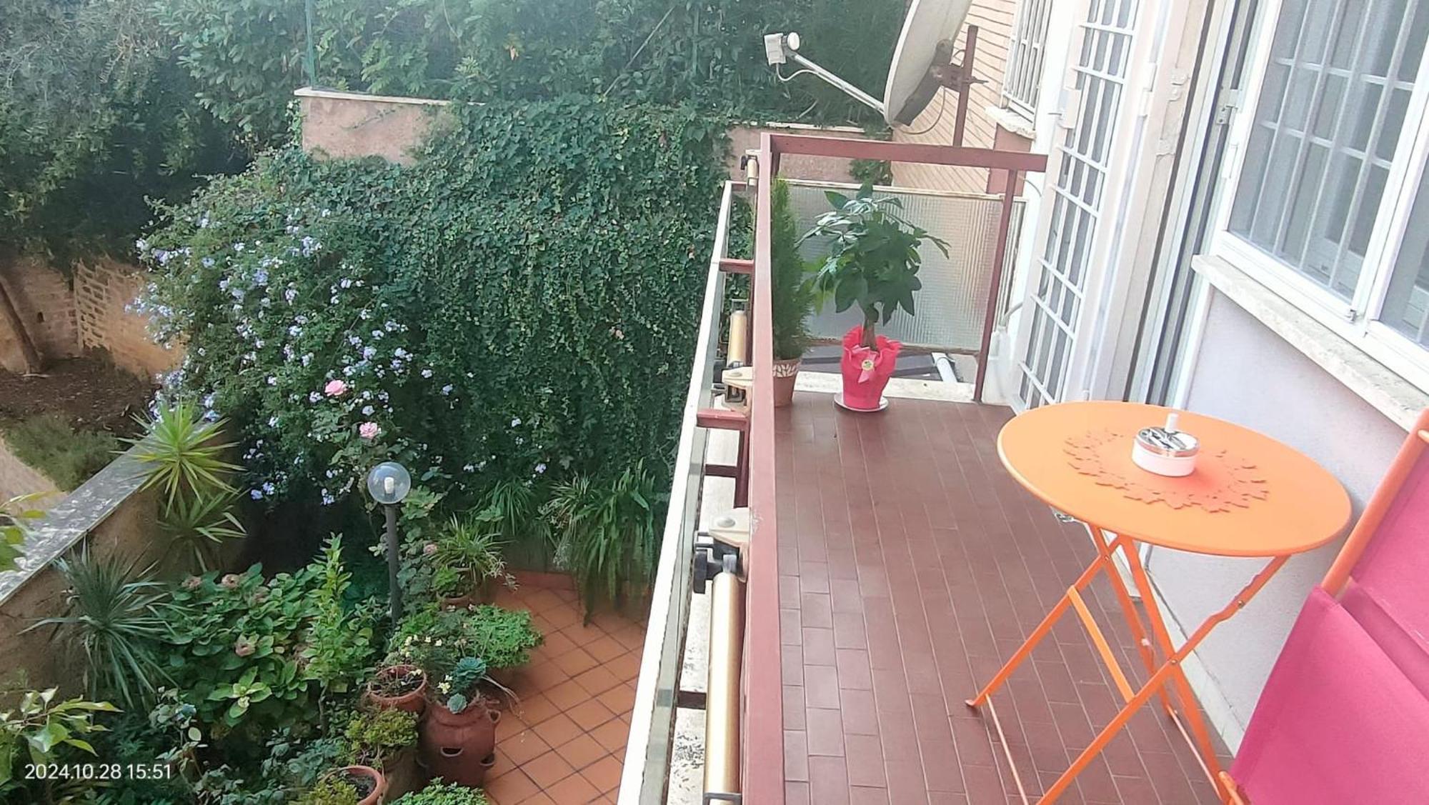 White Living R-Home Rome Buitenkant foto